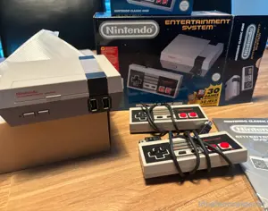Nintendo Classic Mini + 2 Controller 
