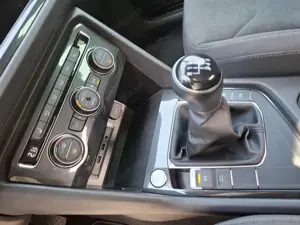 Privatverkauf VW Tiguan Sky TDI SCR Topzustand Bild 9