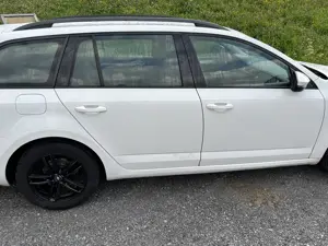 Skoda Oktavia Combi 4 4 Bild 6