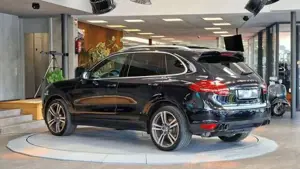 Porsche Cayenne Bild 10