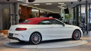 Mercedes-Benz C 220 Bild 11