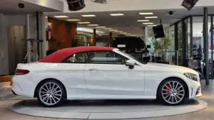 Mercedes-Benz C 220 Bild 12