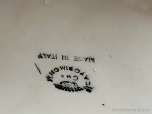 Alte Prunkvase aus Italien CAPODIMONTE  Bild 2