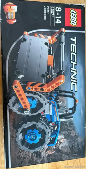 Lego Technik ( Dozer Compactor) + Gratis Lego-Technik