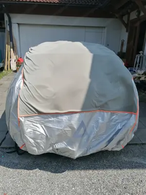 Neuwertige Hagel Schutz plane für Pkw
