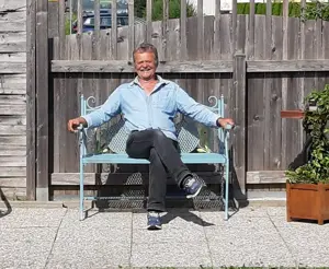 Suche Frau von 58 bis 80 Jahre  Bild 4