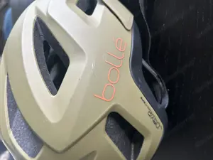Helm  BOLLE adapt  für Bike und Mountainbike 