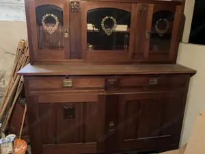 Antikes Buffet Vollholz Bild 3