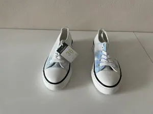 Canvas Schuhe weiß hellblau Größe 36 NEU und ungetragen - "Converse All Star Look" Bild 2