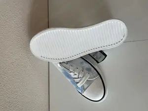 Canvas Schuhe weiß hellblau Größe 36 NEU und ungetragen - "Converse All Star Look" Bild 3