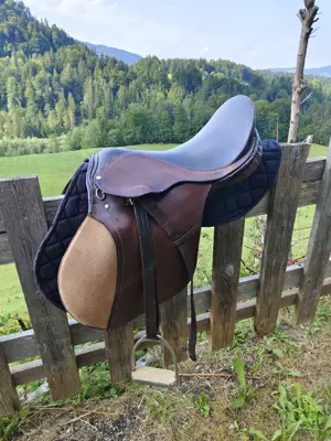 Reitsattel