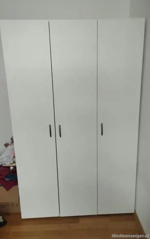Kleiderschrank zu verkaufen 