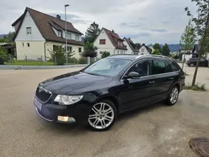 Skoda superb   2.0 tdi 140ps elegance