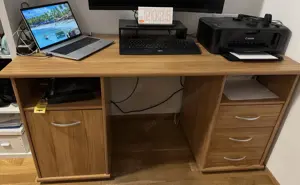 Schreibtisch Holz stabil