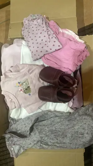 Baby Kleidung gr 74