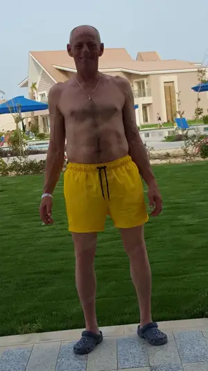 Frau für einen Blowjop gesucht  Bild 3