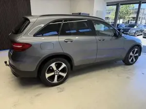 Mercedes-Benz C 220 Bild 10