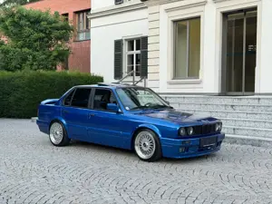 Bmw e30 320i alles eingetragen!!!