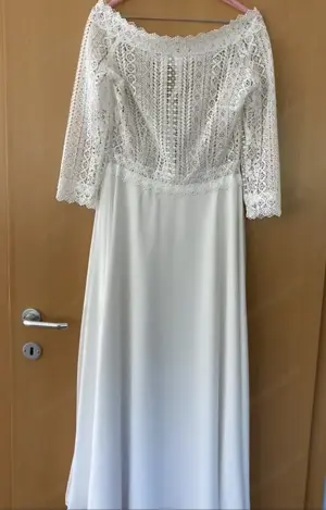 Brautkleid