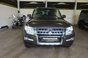 Mitsubishi Pajero 2016 Bild 2