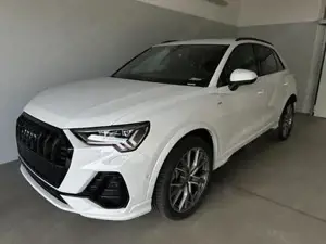 Audi Q3 2 x S line 40 TDI quattro+AHK+Navi+Matrix+Cam 4...