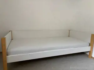 Kinder- und Jugendbett 90x200cm