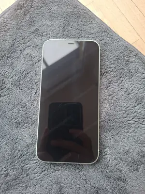 Iphone 12 (64 GB)