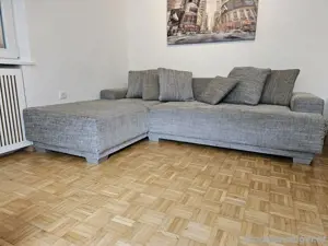 Couch günstig abzugeben