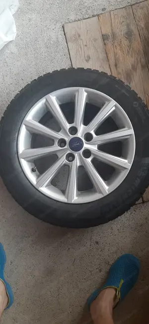 Winter Reifen Ford Focus  Bild 5