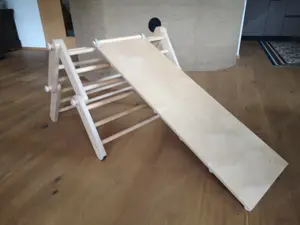 Kletterdreieck nach Pikler