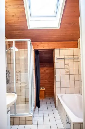 Charmante 3-Zimmer Dachgeschosswohnung Bild 6