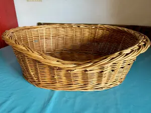 Katzenkorb geflochten