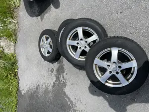 Winterreifen zu verkaufen  Bild 4