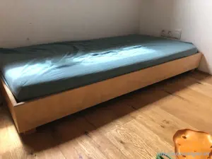 Kinderbett