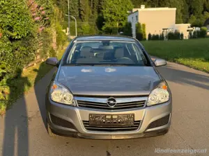 Opel Astra 1.4 TÜV NEU 1.Besitz Bild 4