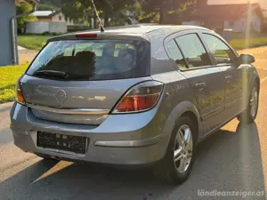 Opel Astra 1.4 TÜV NEU 1.Besitz Bild 3