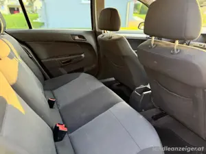 Opel Astra 1.4 TÜV NEU 1.Besitz Bild 7