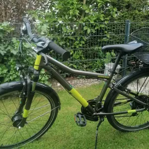 Verkaufe Kinderfahrrad 26 Zoll, 21 Gänge, service gepflegt, mit Korb Marke Winora