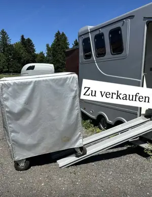 Pferdeanhänger, Anhänger,  Bild 4