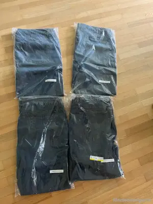 4 neue Herren Jeanshosen Gr.XXXL
