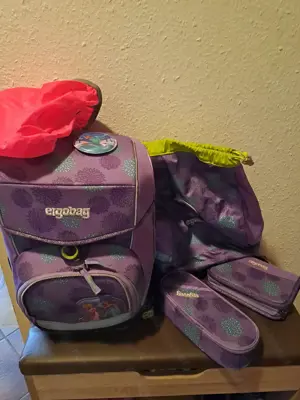 Schultaschen-Set von Ergobag Bild 2