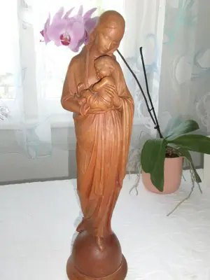 Madonna aus Holz mit Kind  Bild 2