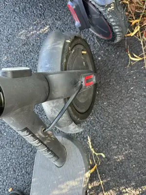 Xiaomi Electric Scooter 4   Top Zustand | 20 km Reichweite | VB 300  
