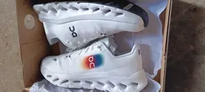 Neue Laufschuhe On Olympic