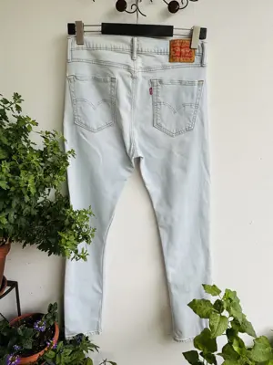 Hellblaue Herren Jeans von Levis Bild 2