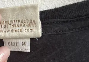 Schwarzes Damen T Shirt von Diesel  Bild 2