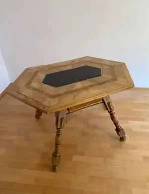 Antiker Montafoner Tisch Bild 5