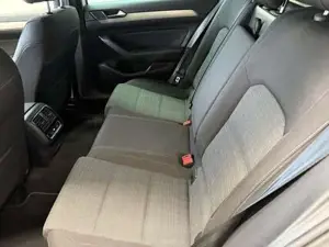 Volkswagen Passat Bild 5