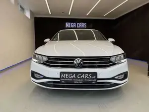 Volkswagen Passat Bild 3