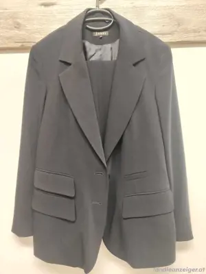 2 Hosenanzüge in Gr.36 38 Bild 2